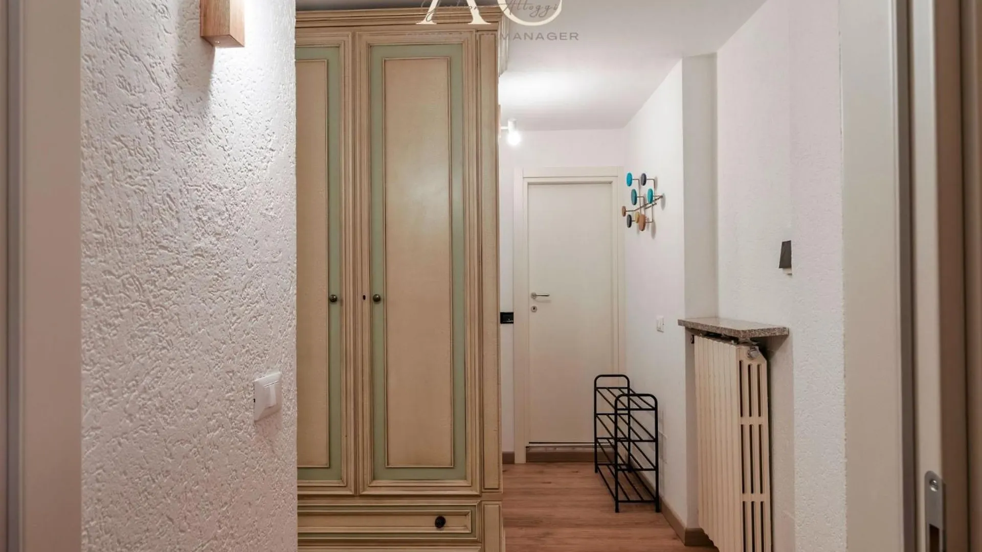 Square Apartment Ponte Di Legno Italien
