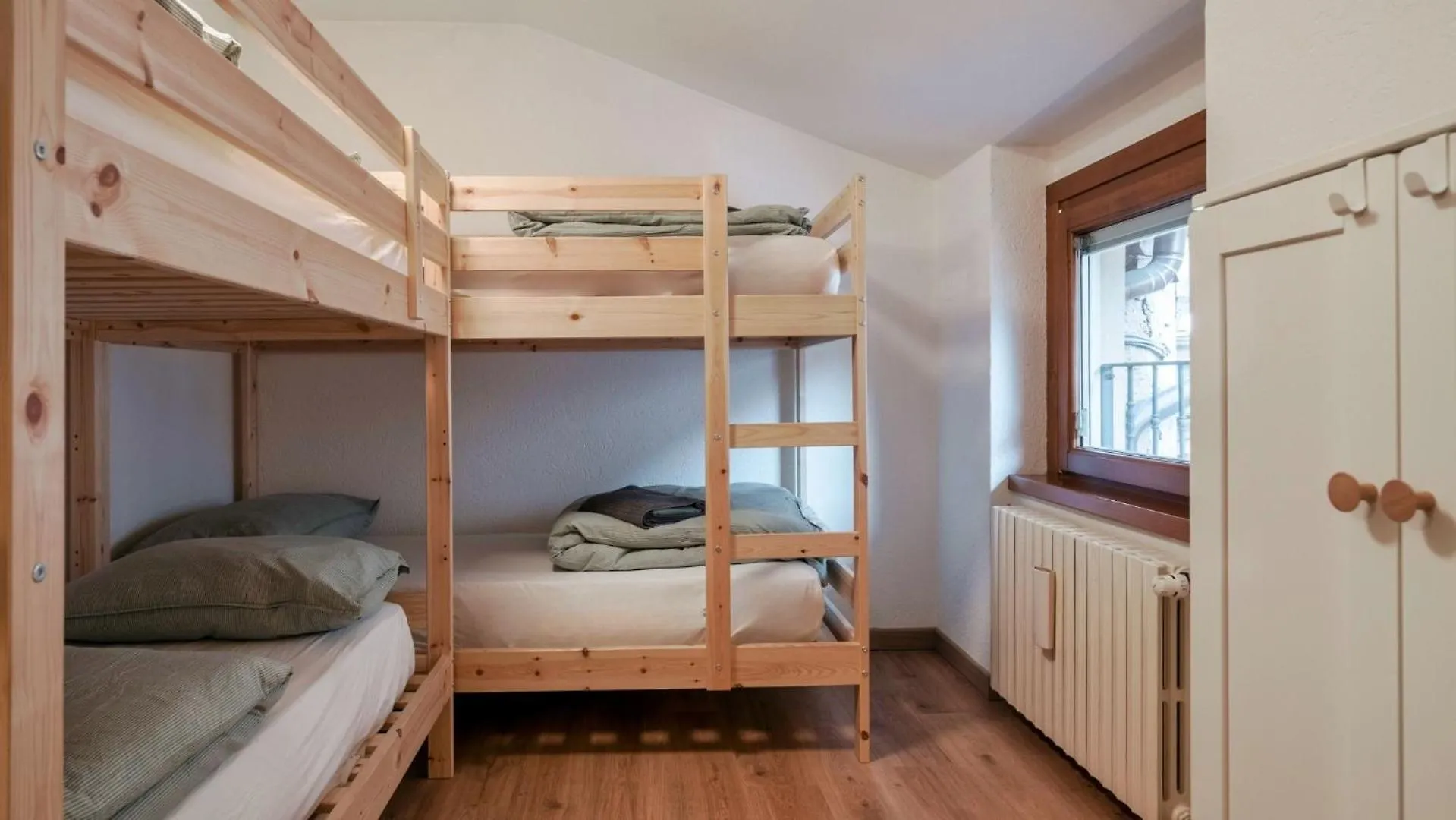 Square Apartment Ponte Di Legno 0*,