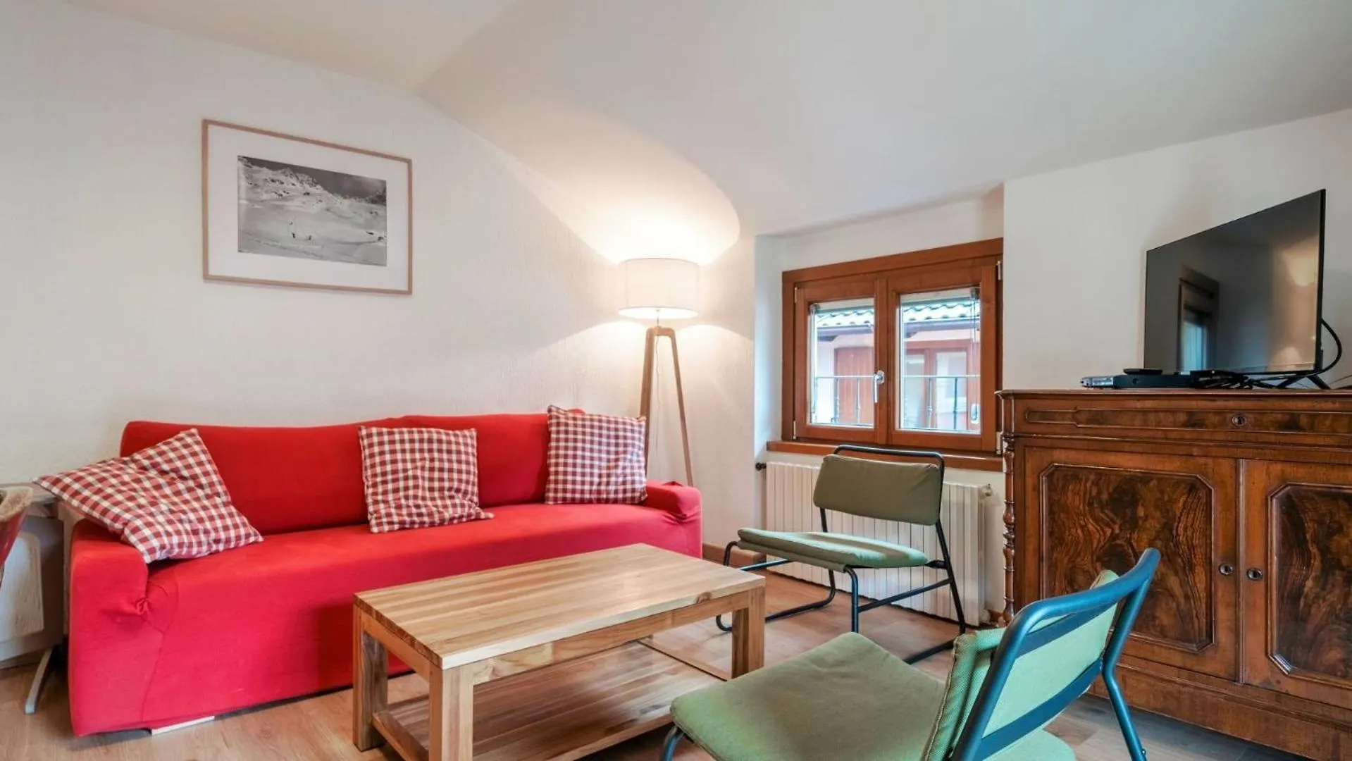 Square Apartment Ponte Di Legno 0*,  Italien